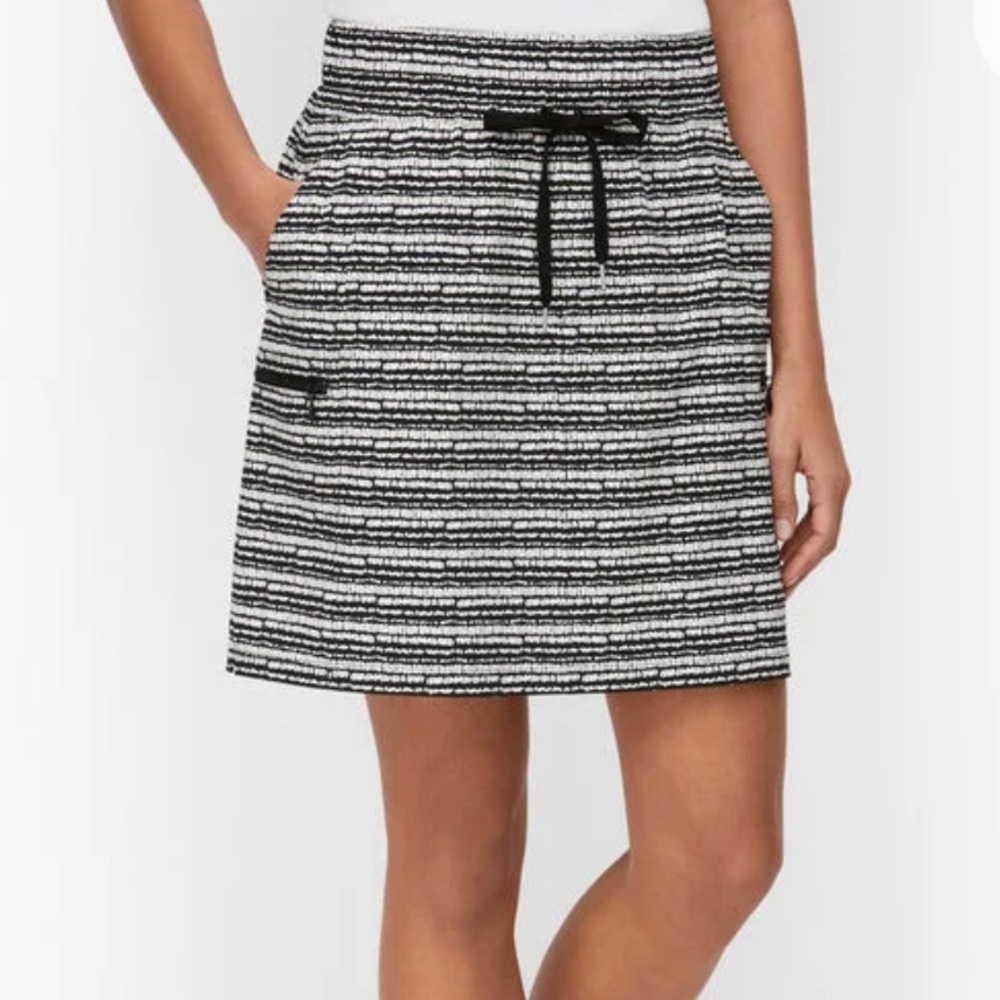 Talbots Lightweight Stretch Skirt - Dashed Lines